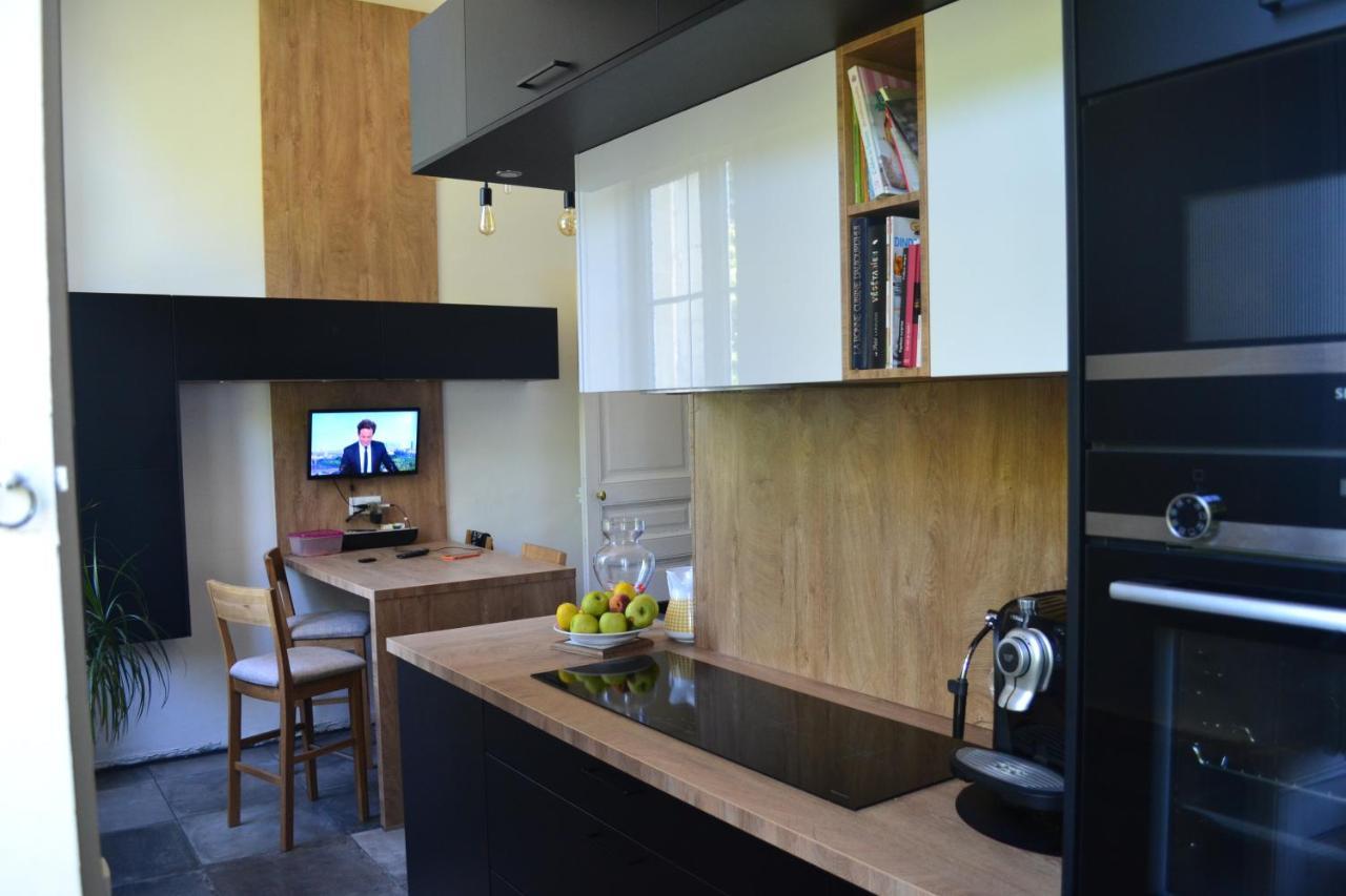 Appart'Chateau La Varenne Apartman Kültér fotó