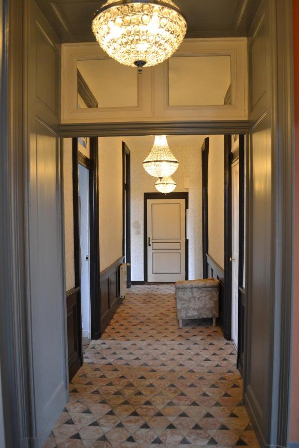 Appart'Chateau La Varenne Apartman Kültér fotó